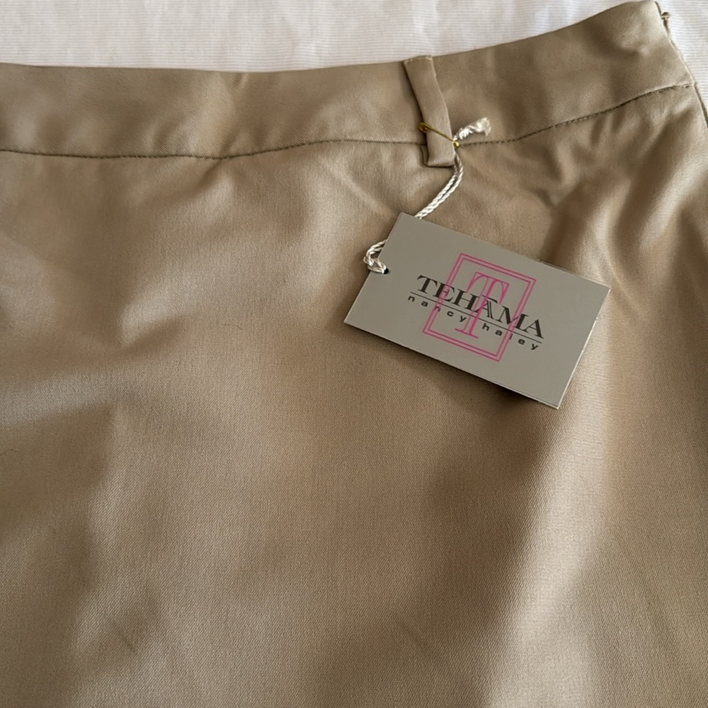 🏌️♀️🎾NWT TEHAMA skort 10 tan - Picture 2 of 7